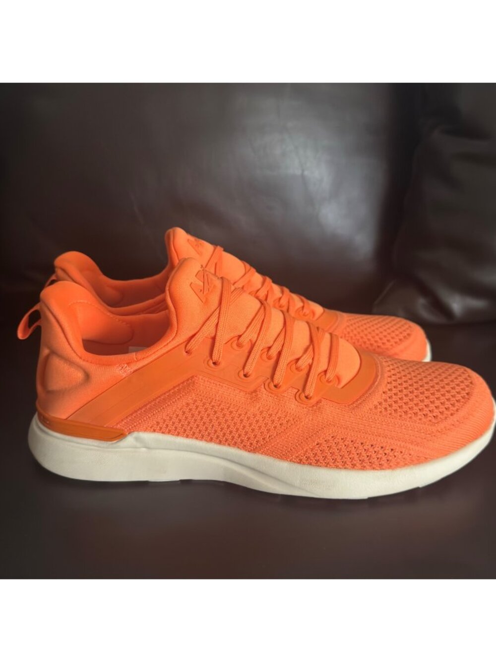APL Techloom Tracer Mens Bright Orange Athletic Shoes Size‎ 10.5 US Lightweight